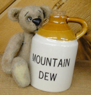 Mum Im Lifting Little Mountain Dew That