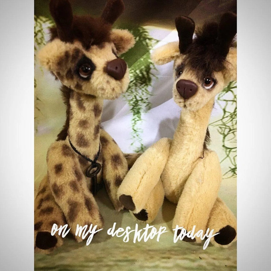 Savanna Giraffe Pattern